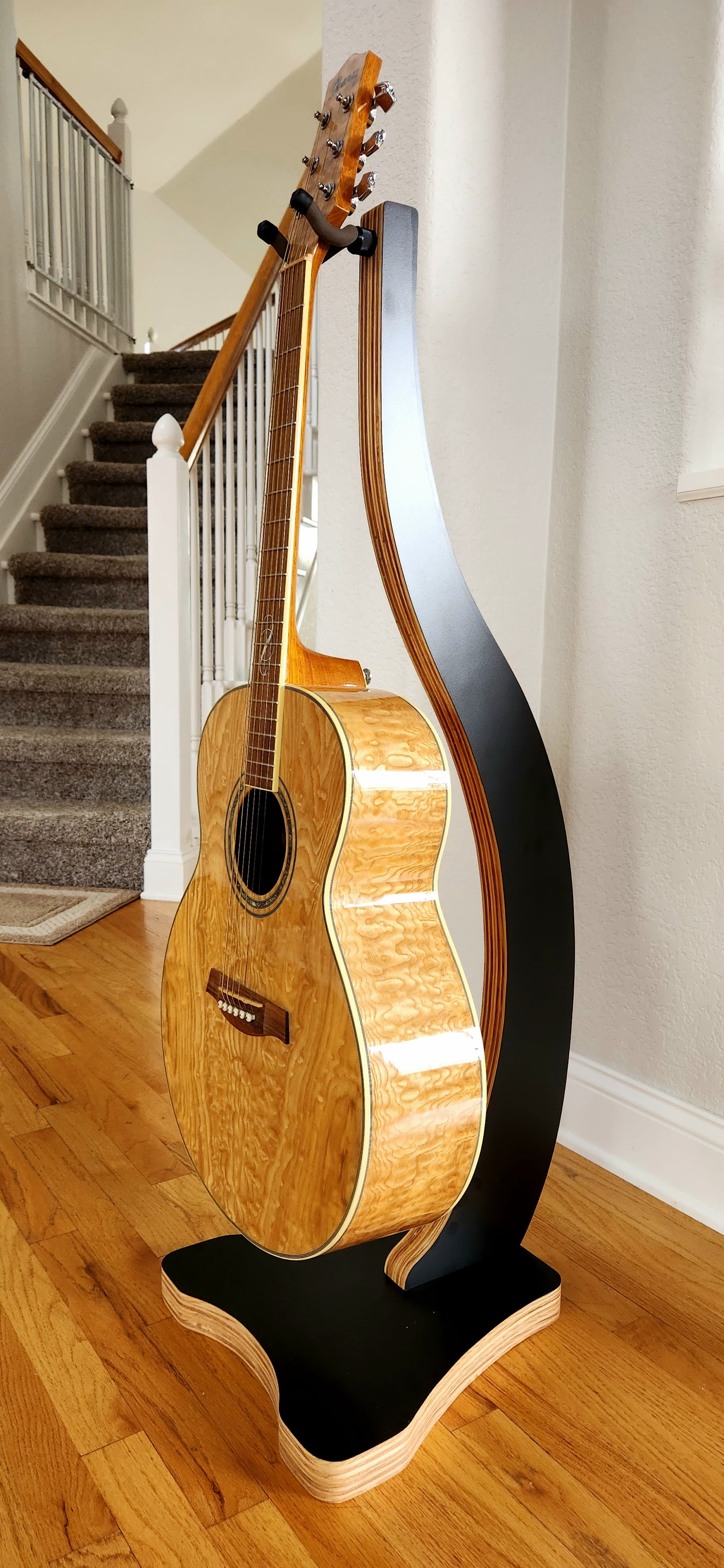 Modern Luxe - Wood & Laminate Guitar Stand